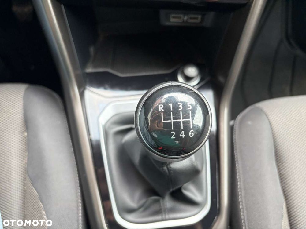 Volkswagen T-Roc 1.5 TSI Style - 27