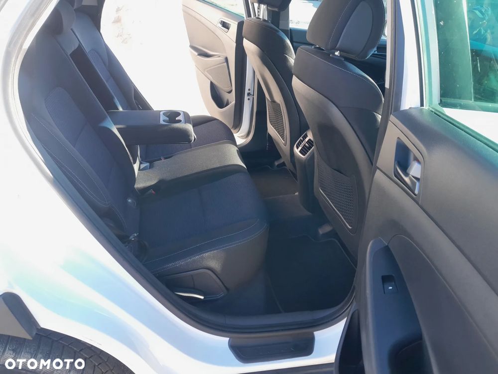 Hyundai Tucson 1.6 T-GDI Style 2WD - 19