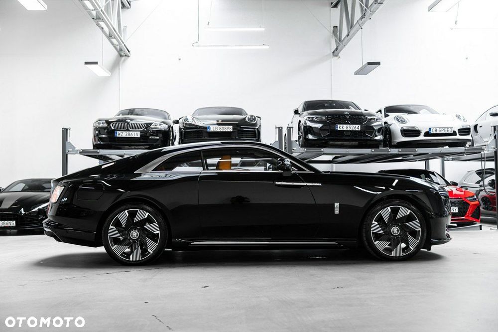Rolls-Royce Spectre - 7