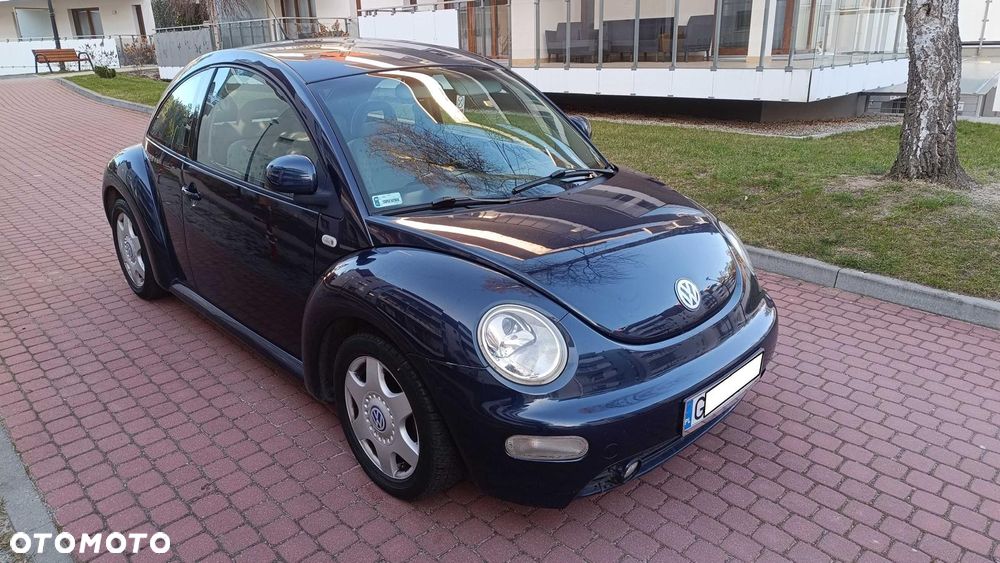 Volkswagen New Beetle - 2