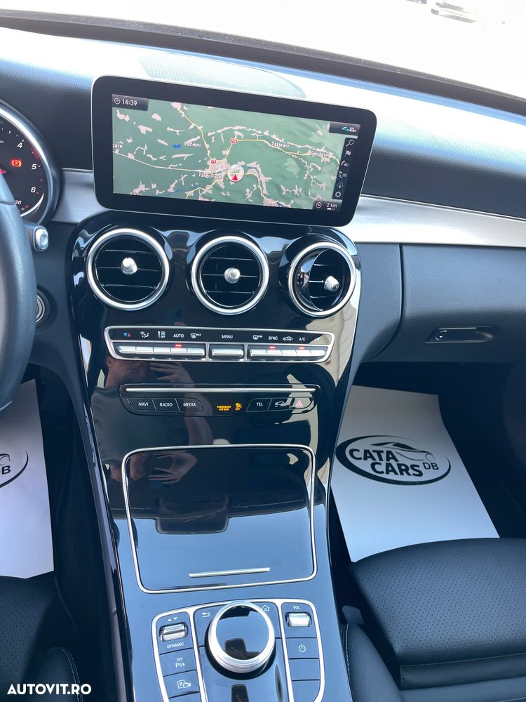 Mercedes-Benz C 220 d 4Matic 9G-TRONIC Exclusive - 33