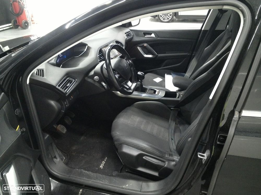 Peugeot 308 SW 1.5 BlueHDi Allure Pack - 8