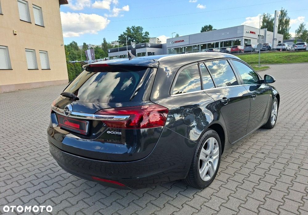 Opel Insignia - 8