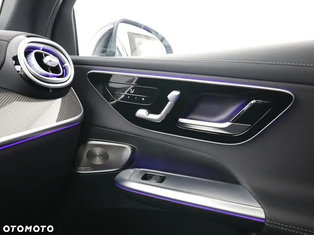 Mercedes-Benz GLC - 16