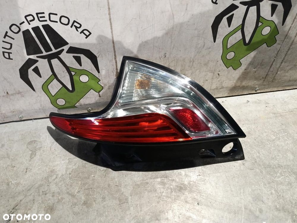 LANCIA YPSILON III LAMPA PRAWA TYŁ 51833630 - 1