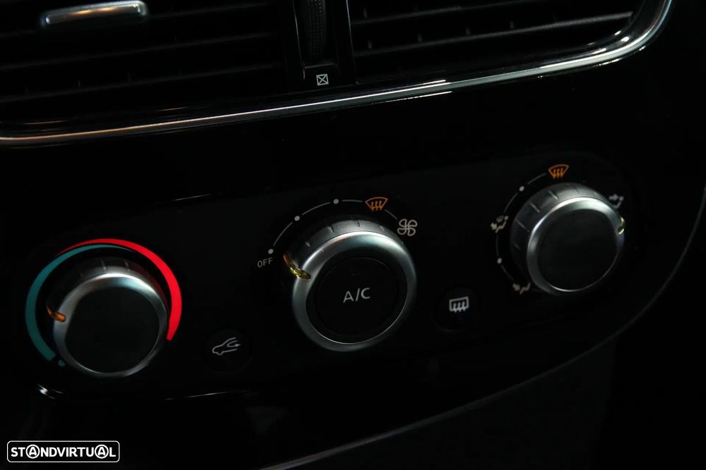 Renault Clio 0.9 TCe Limited Edition - 12