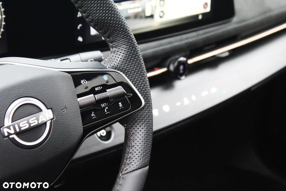 Nissan Ariya 87kWh E-4orce Evolve - 25
