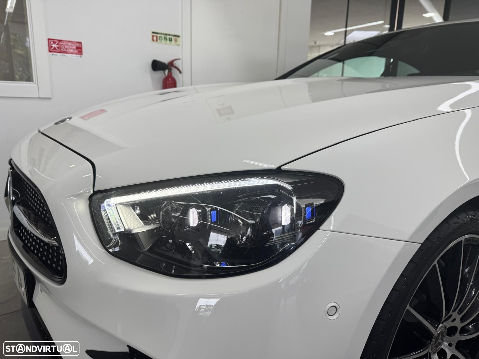 Mercedes-Benz E 220 d AMG Line - 3
