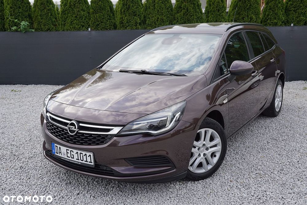 Opel Astra - 2