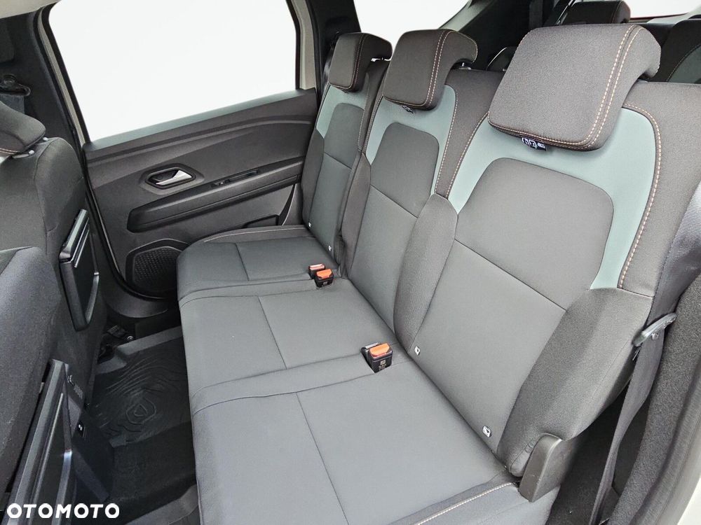 Dacia Jogger 1.8 Full Hybrid 155 Extreme MMT 7os - 13