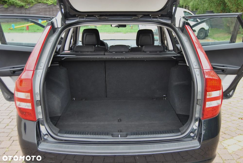 Kia Ceed 1.4 Comfort - 12