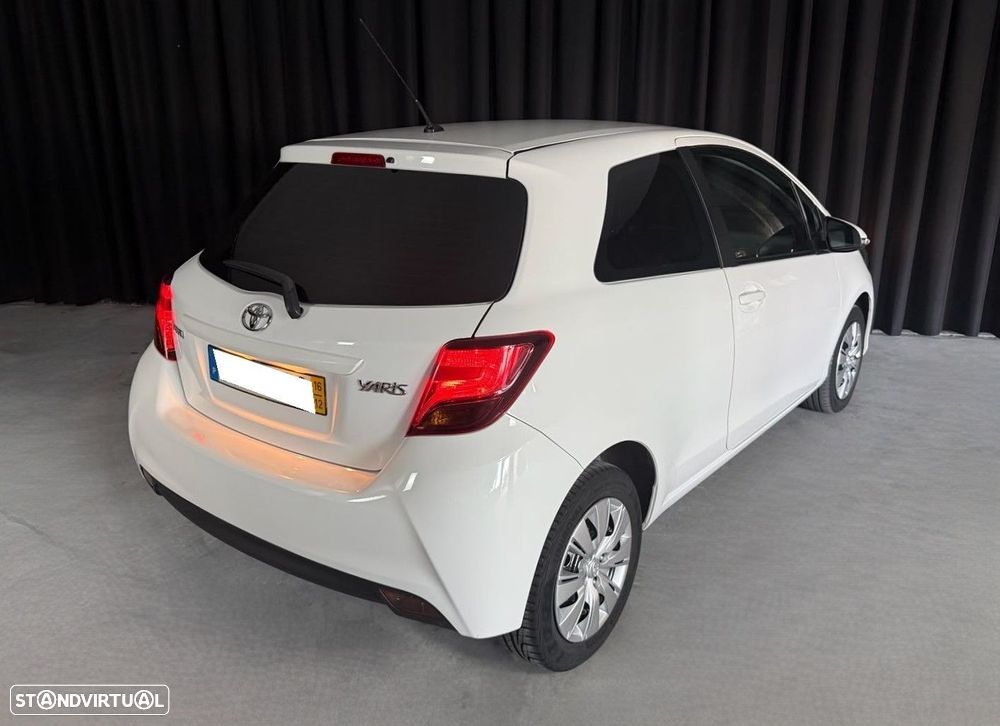 Toyota Yaris 1.4 D-4D ACtive+AC - 17