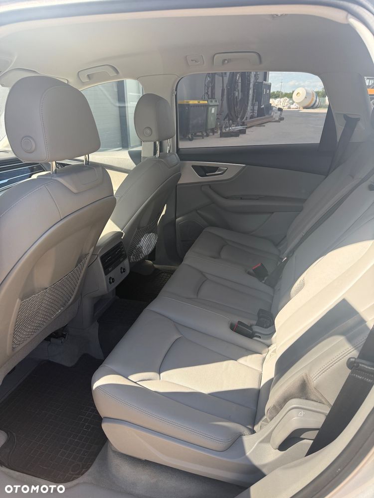 Audi Q7 45 TDI mHEV Quattro S Line Tiptr - 15