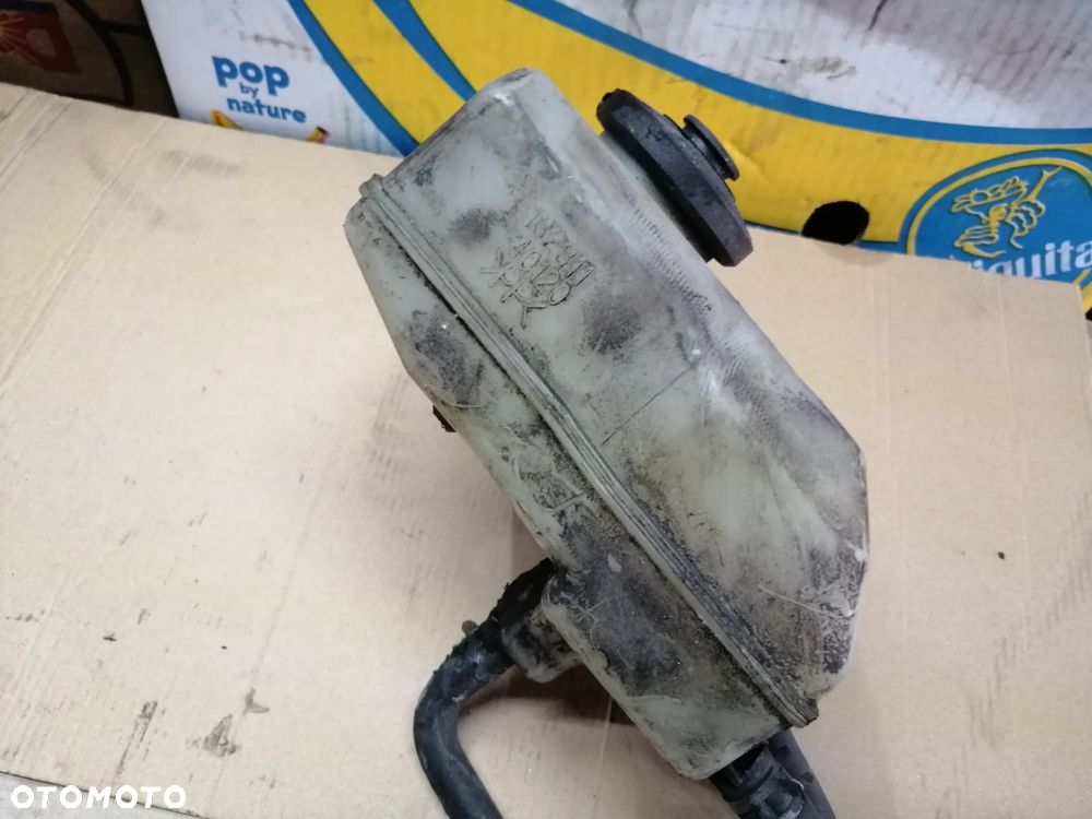 Toyota Prius II hybrid 1.5 16V pompa hamulcowa przewody zbiorniczek 47270-47010  132030-40120 - 18