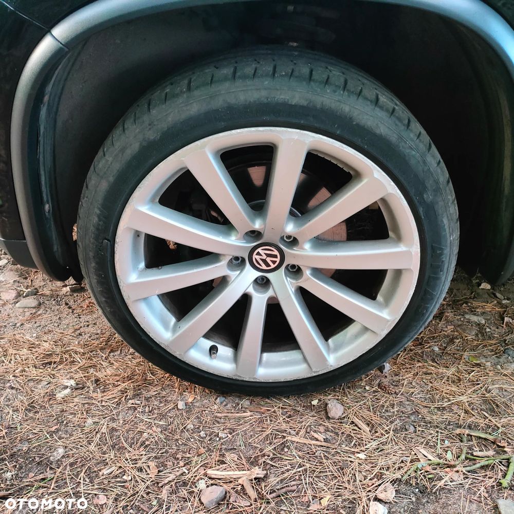Volkswagen Tiguan - 10