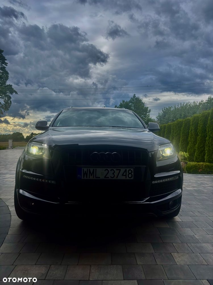 Audi Q7 - 7