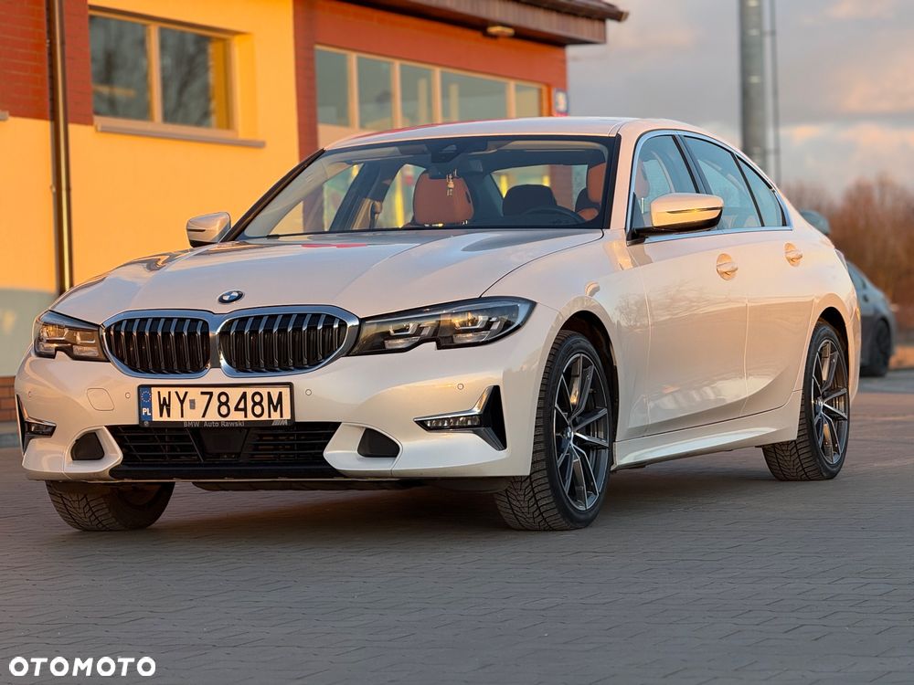 BMW Seria 3 320i xDrive Luxury Line - 3
