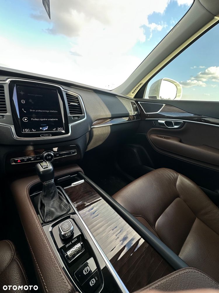 Volvo XC 90 T6 AWD Geartronic Momentum - 20
