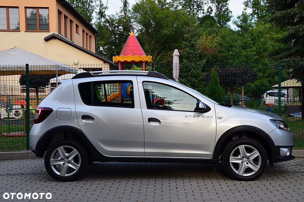 Dacia Sandero Stepway TCe 90 (S&S) Prestige - 8