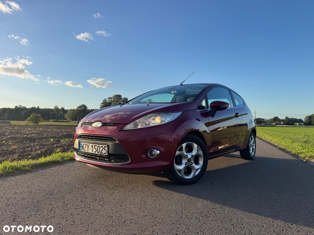 Ford Fiesta 1.25 Champions Edition - 1