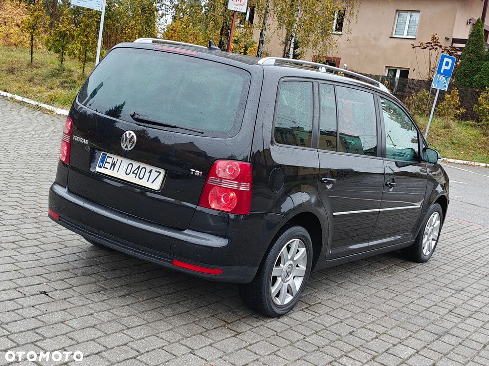 Volkswagen Touran ver-1-4-tsi-highline-perfectline - 13