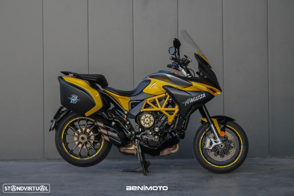 MV Agusta Turismo Veloce Lusso - 2