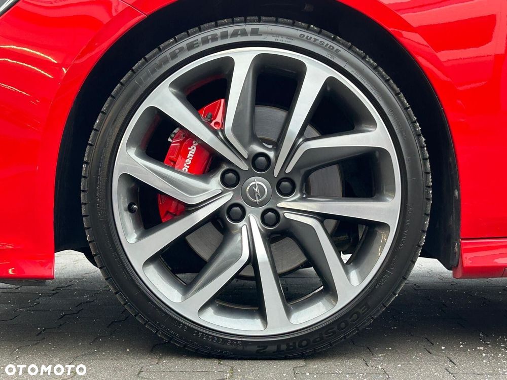 Opel Insignia 2.0 CDTI 4x4 GSi S&S - 40