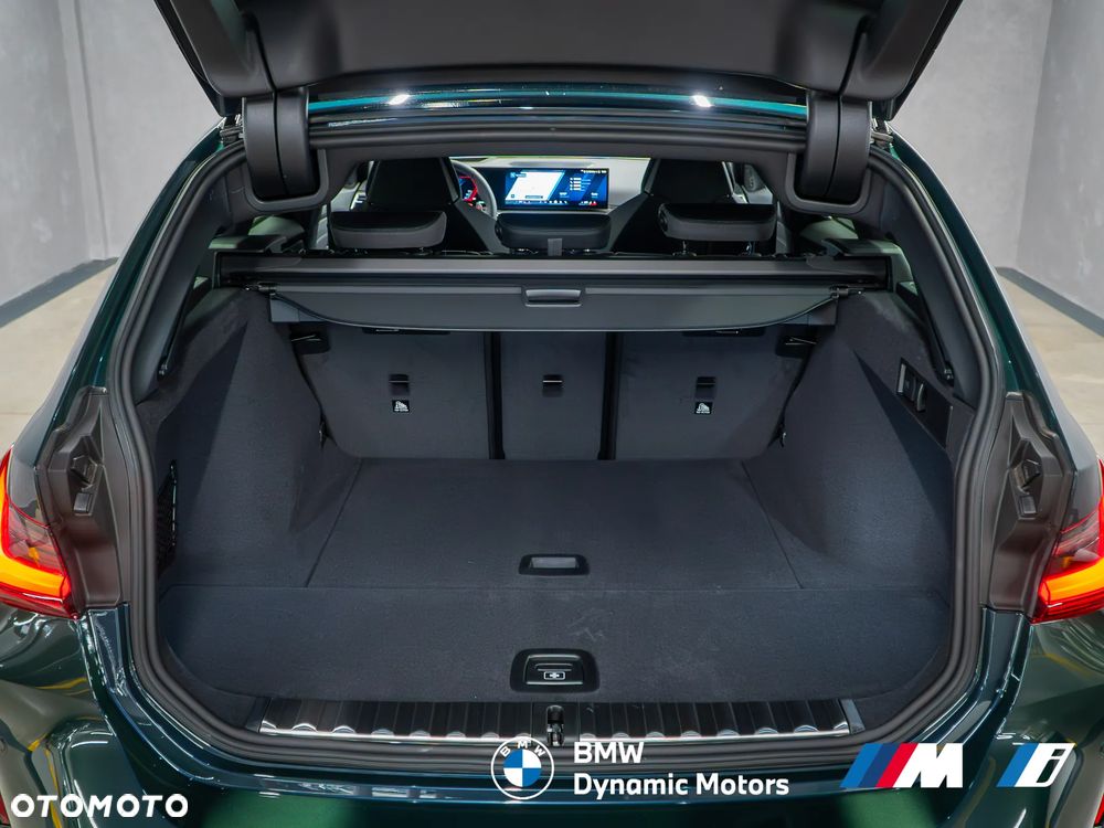 BMW M3 Competition M xDrive - 14