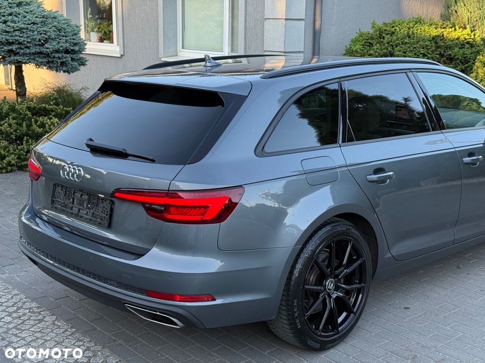 Audi A4 Avant 35 TFSI S tronic - 15