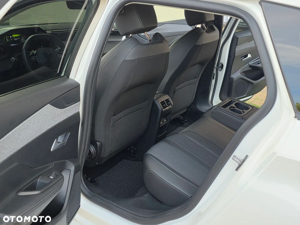 Peugeot 308 - 26