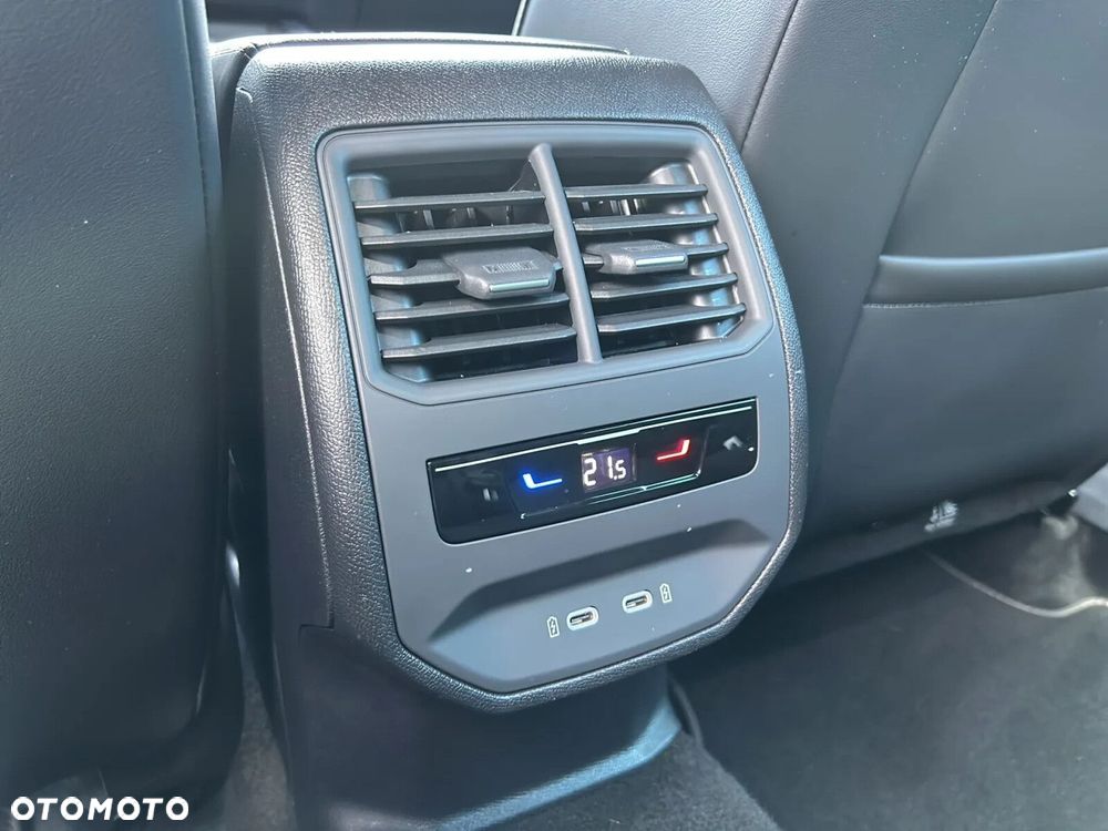 Cupra Formentor 1.5 TSI DSG - 34