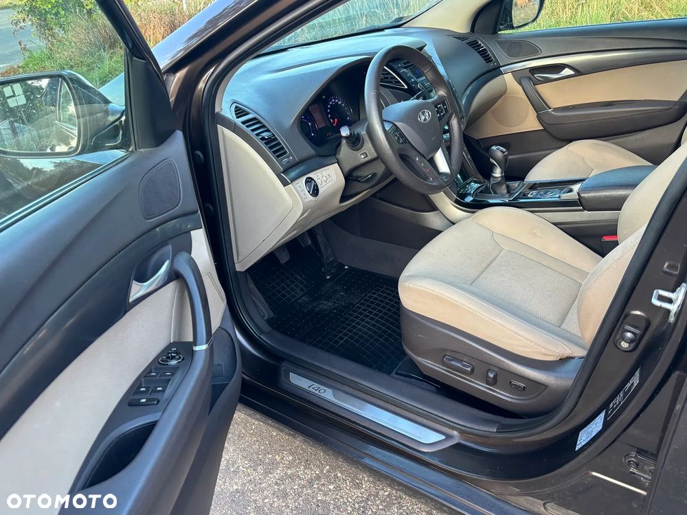 Hyundai i40 1.7 CRDi Premium - 12