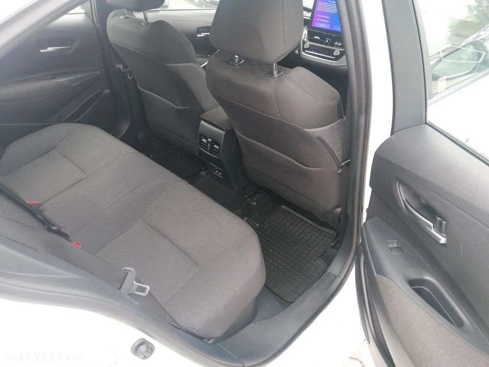 Toyota Corolla 1.8 Hybrid Comfort - 10