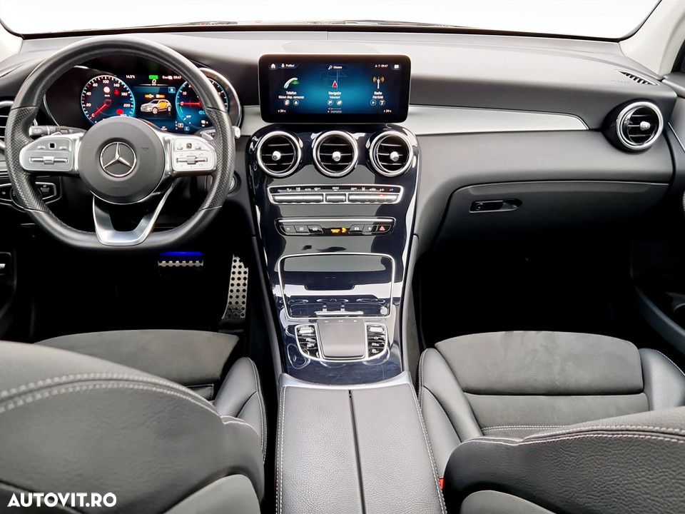 Mercedes-Benz GLC - 12