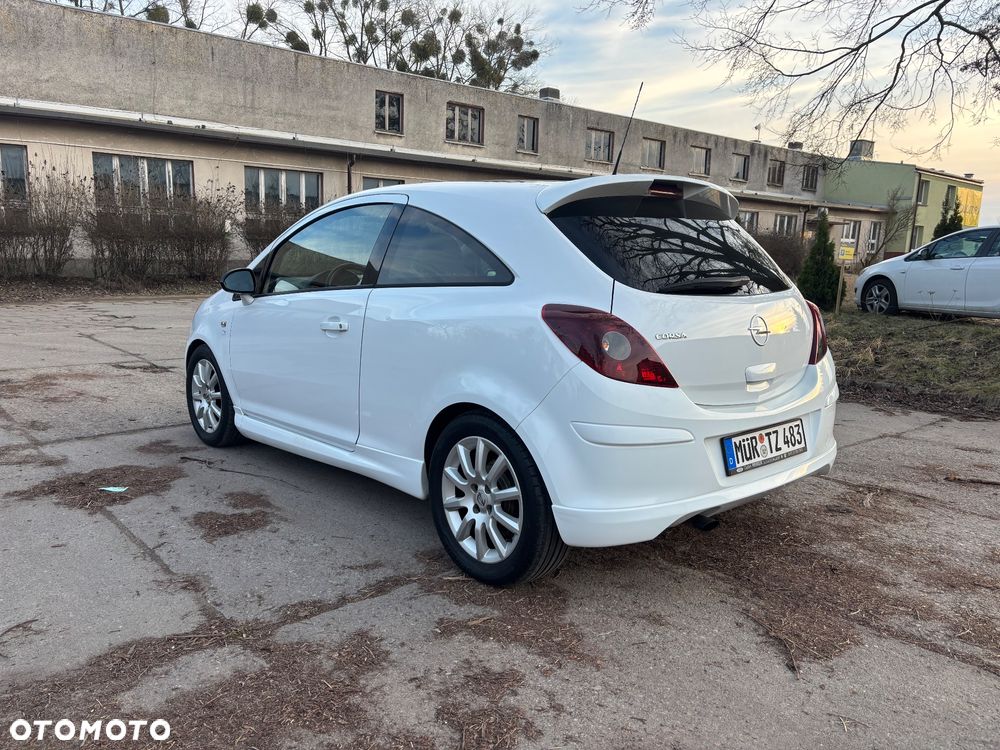 Opel Corsa 1.2 16V Limited Edition - 5