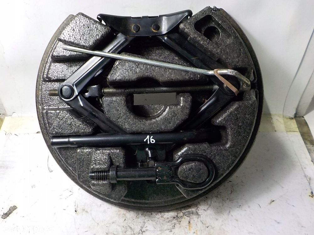 FORD FOCUS III MK3 ZESTAW NAPRAWCZY WKŁAD KOŁA LEWAREK KLUCZ WKRĘTKA - 1