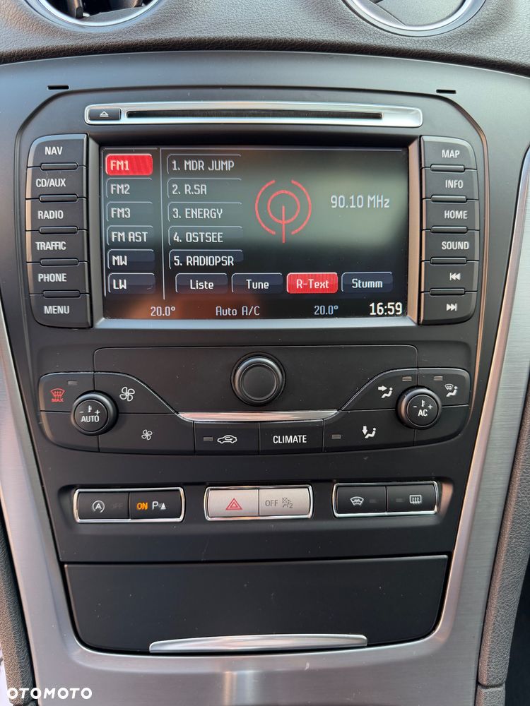 Ford Mondeo 1.6 Eco Boost Titanium - 23