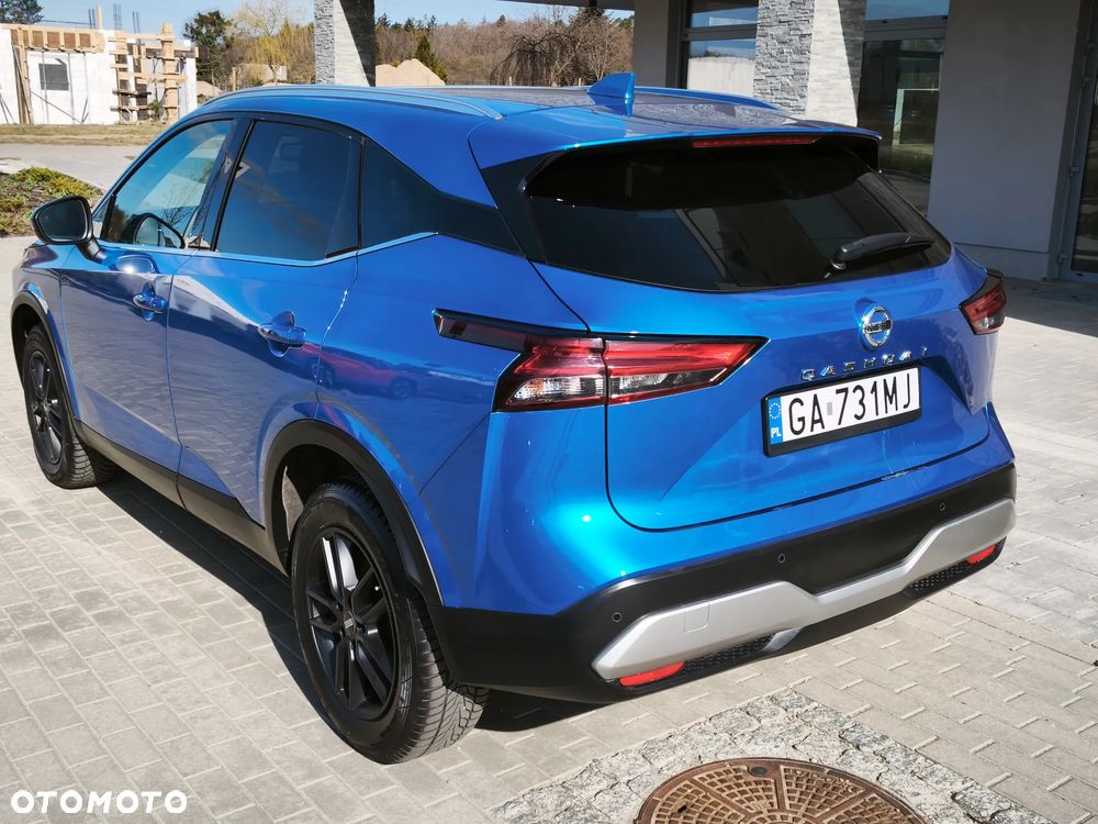 Nissan Qashqai 1.3 DIG-T SHIRO - 4