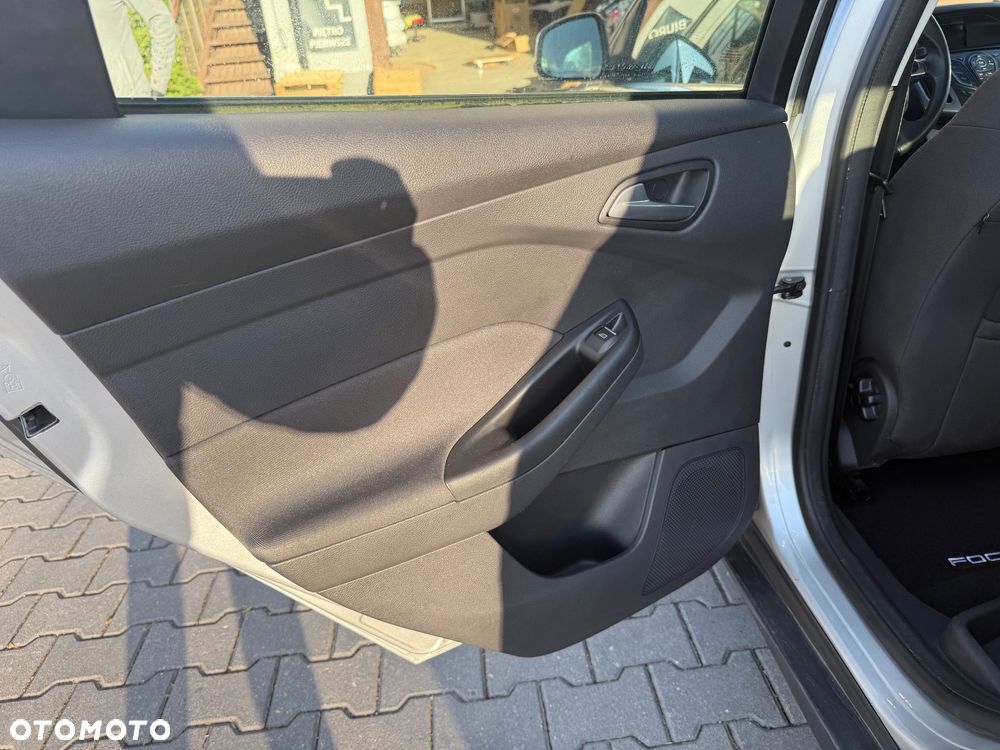 Ford Focus 1.6 EcoBoost Edition Start - 12