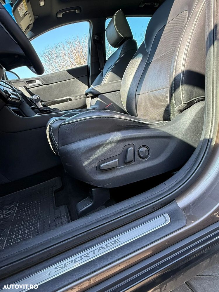 Kia Sportage 2,0 CRDI AWD Aut. GT Line - 6