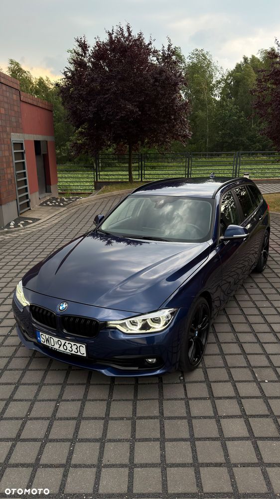 BMW Seria 3 320d Edition Luxury Line Purity - 1