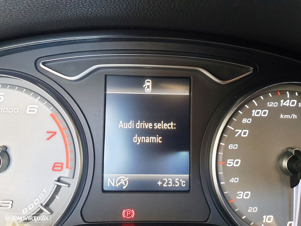 Audi S3 2.0 TFSi quattro S tronic - 42