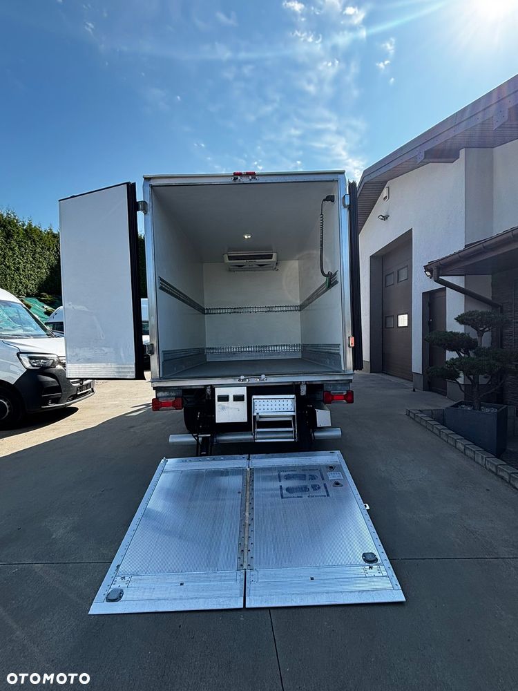 Iveco 35C15 Chłodnia Mroźnia z windą 750 kg 3.0 HPI - 5