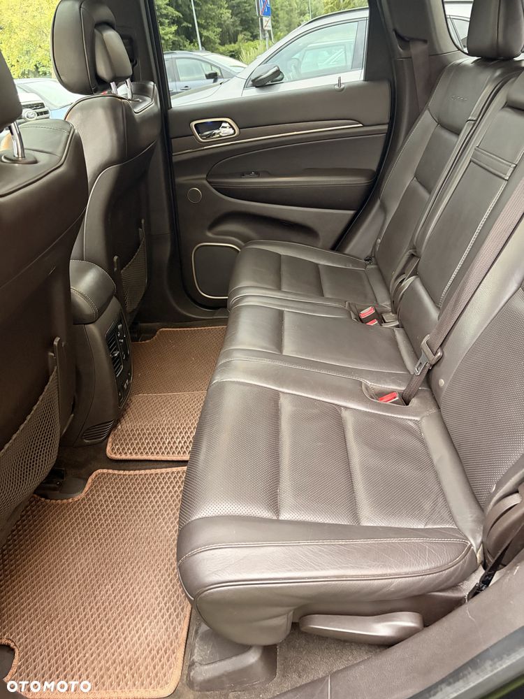 Jeep Grand Cherokee - 8
