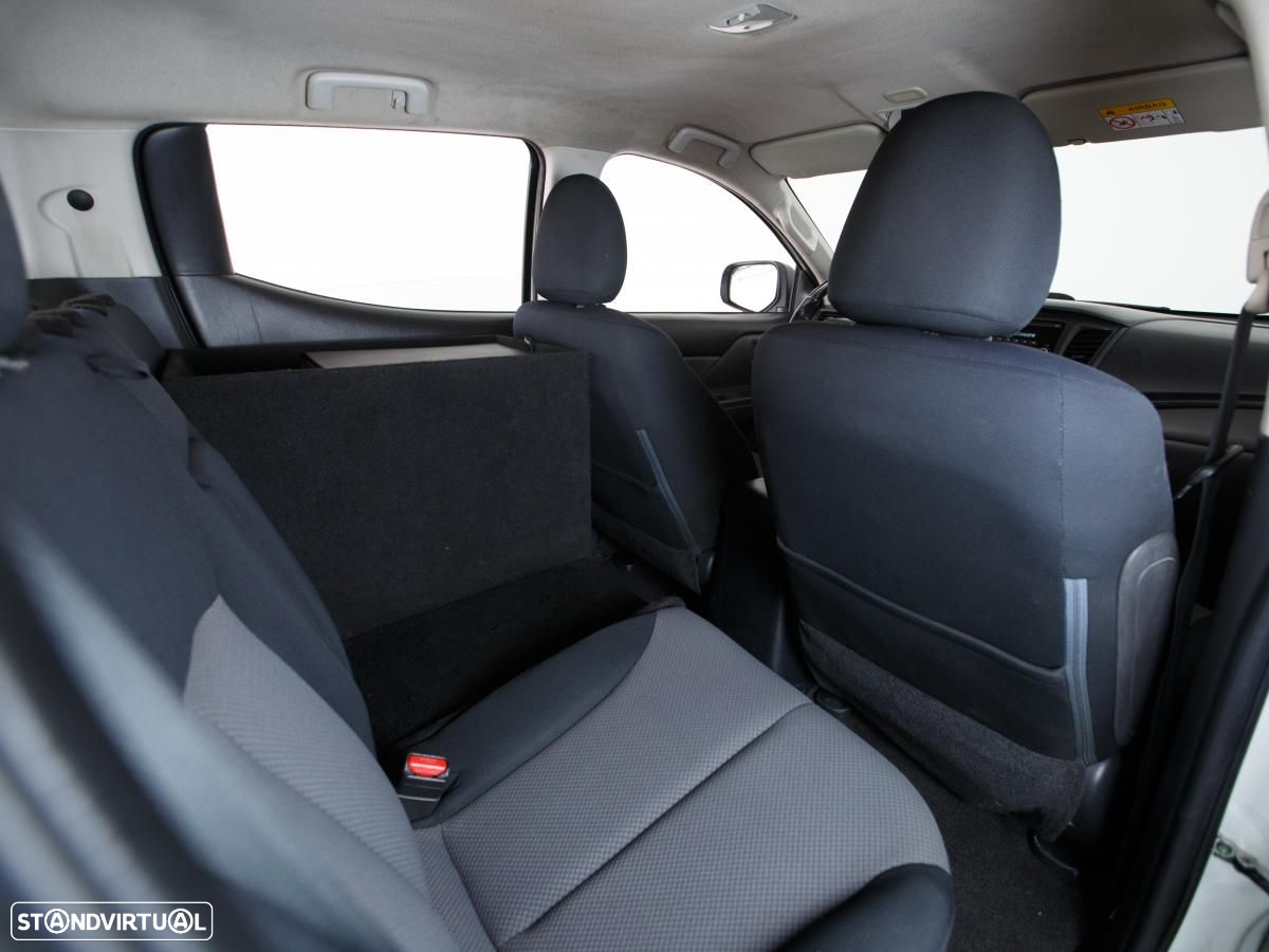 Mitsubishi L200 - 18