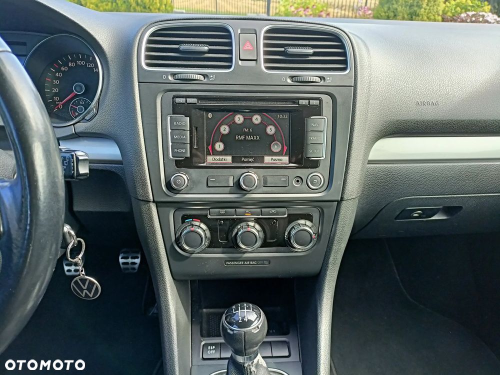 Volkswagen Golf 2.0 TDI Comfortline - 16