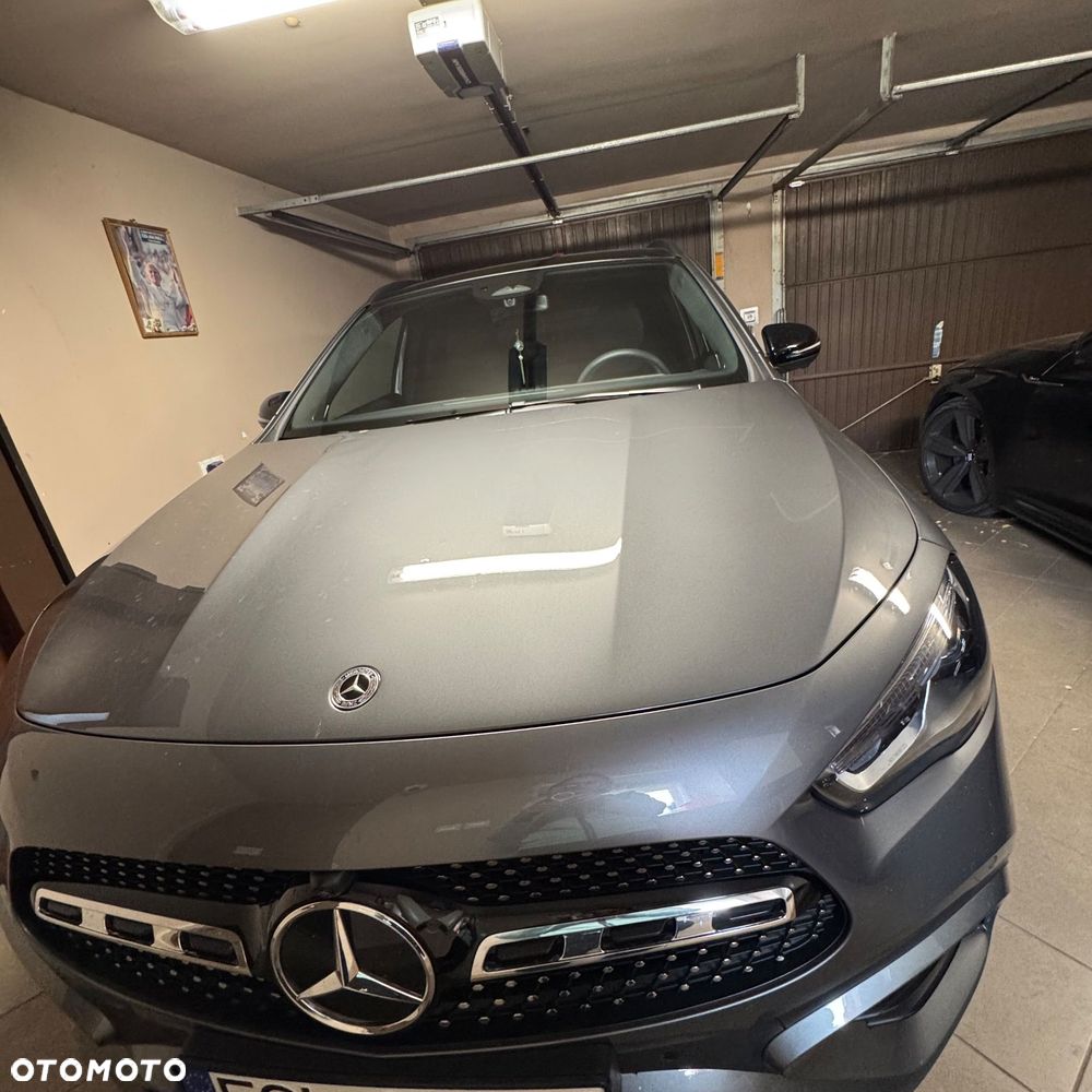 Mercedes-Benz GLA - 6