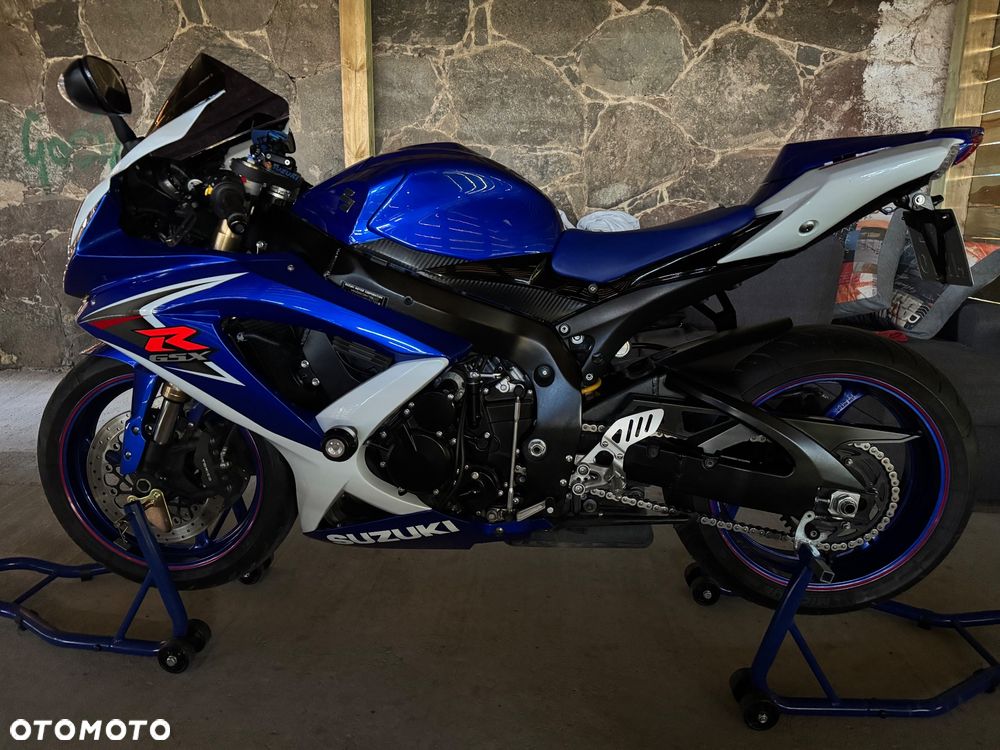 Suzuki GSX-R - 4