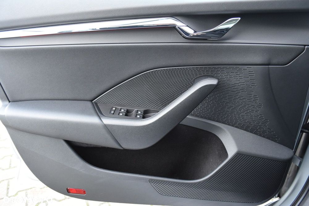 Skoda Octavia 2.0 TDI Style DSG - 26