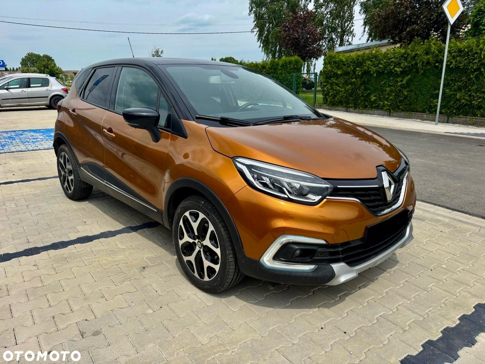 Renault Captur (ENERGY) TCe 90 INTENS - 3